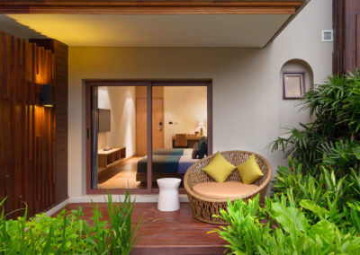 FINAL-outside-looking-into-room